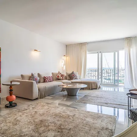 2 Bedroom Awesome In