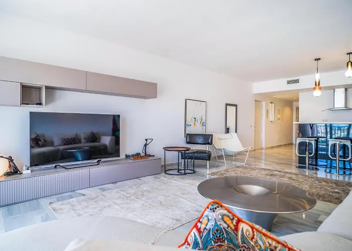 2 Bedroom Awesome In Appartement *