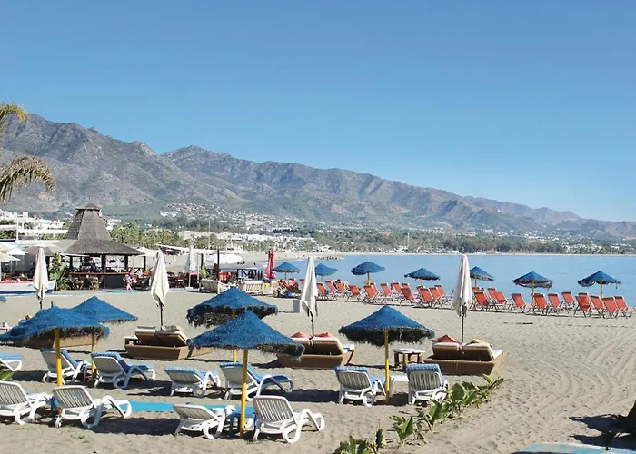 2 Bedroom Awesome In Lägenhet