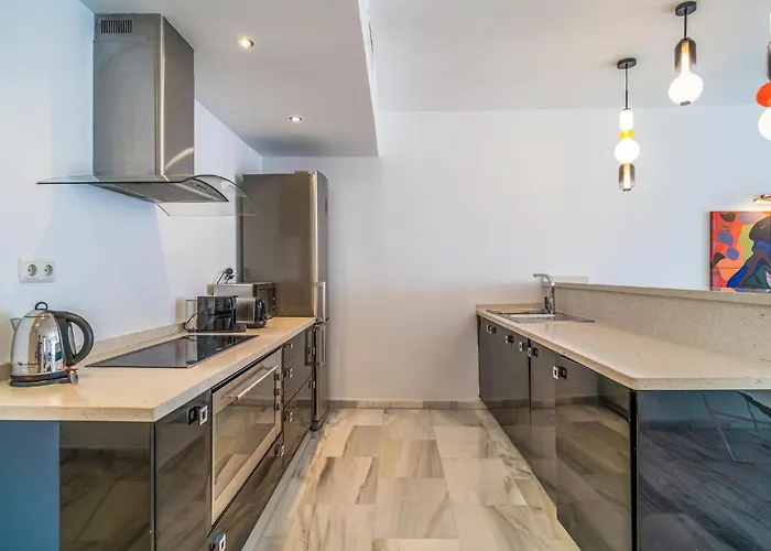 2 Bedroom Awesome In Lägenhet